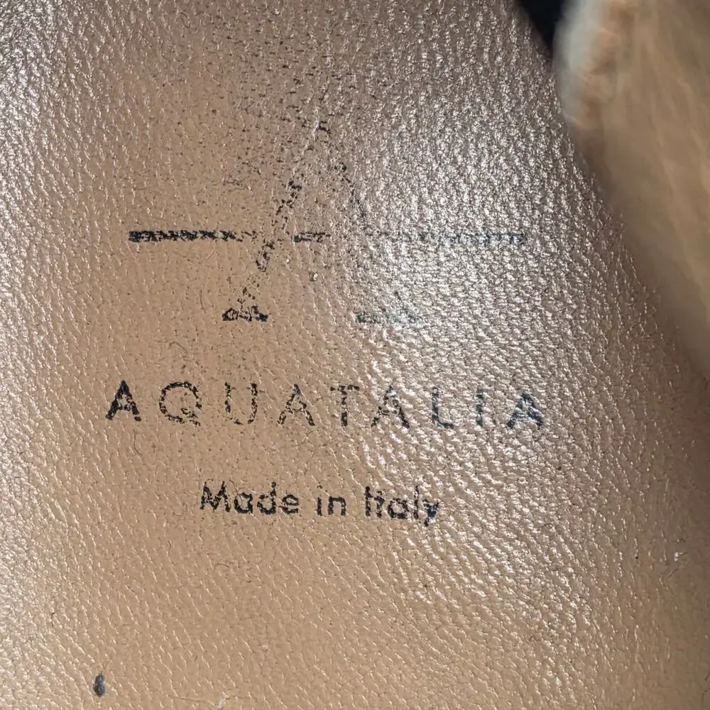 AQUATALIA LAINA WOMEN’S ZIP-UP BOOTS – SIZE 7.5M – GRAY SUEDE – WATER‑RESISTANT